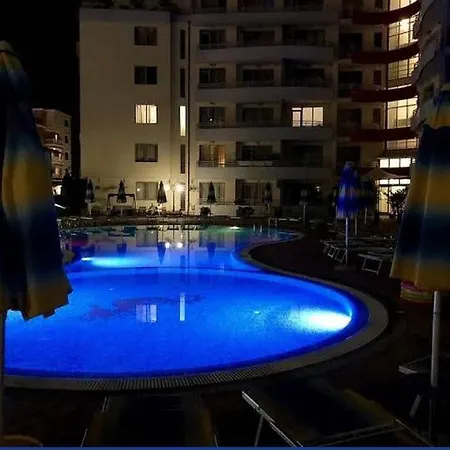 Апартаменты Plaza *