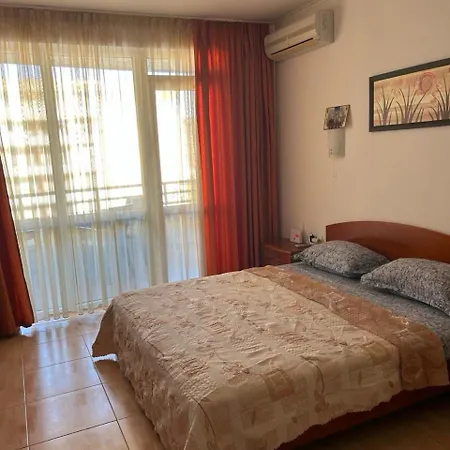 Plaza Apartman *